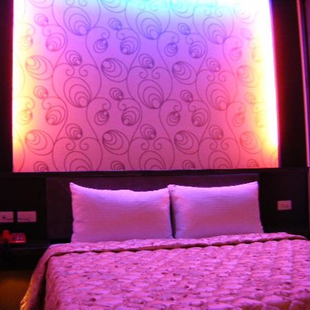 Baseball Hotel Hsinchu Exterior foto