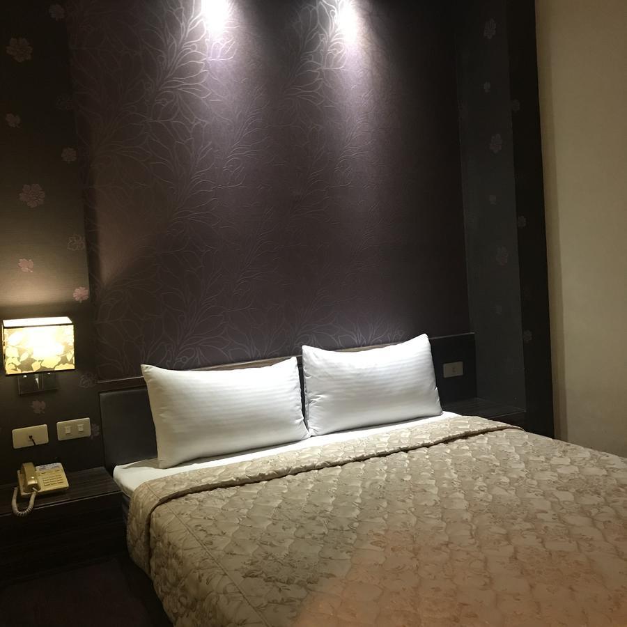 Baseball Hotel Hsinchu Exterior foto
